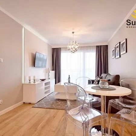 Sunflowers Apartament Cristal W Kolobrzegu *