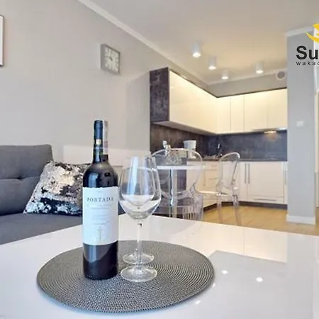 Sunflowers Apartament Cristal W Kolobrzegu