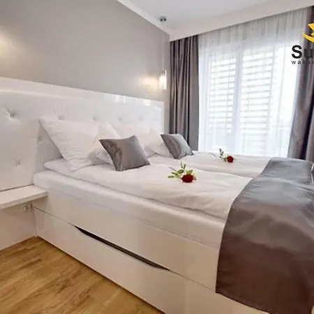 Апартаменты Sunflowers Apartament Cristal W Kolobrzegu